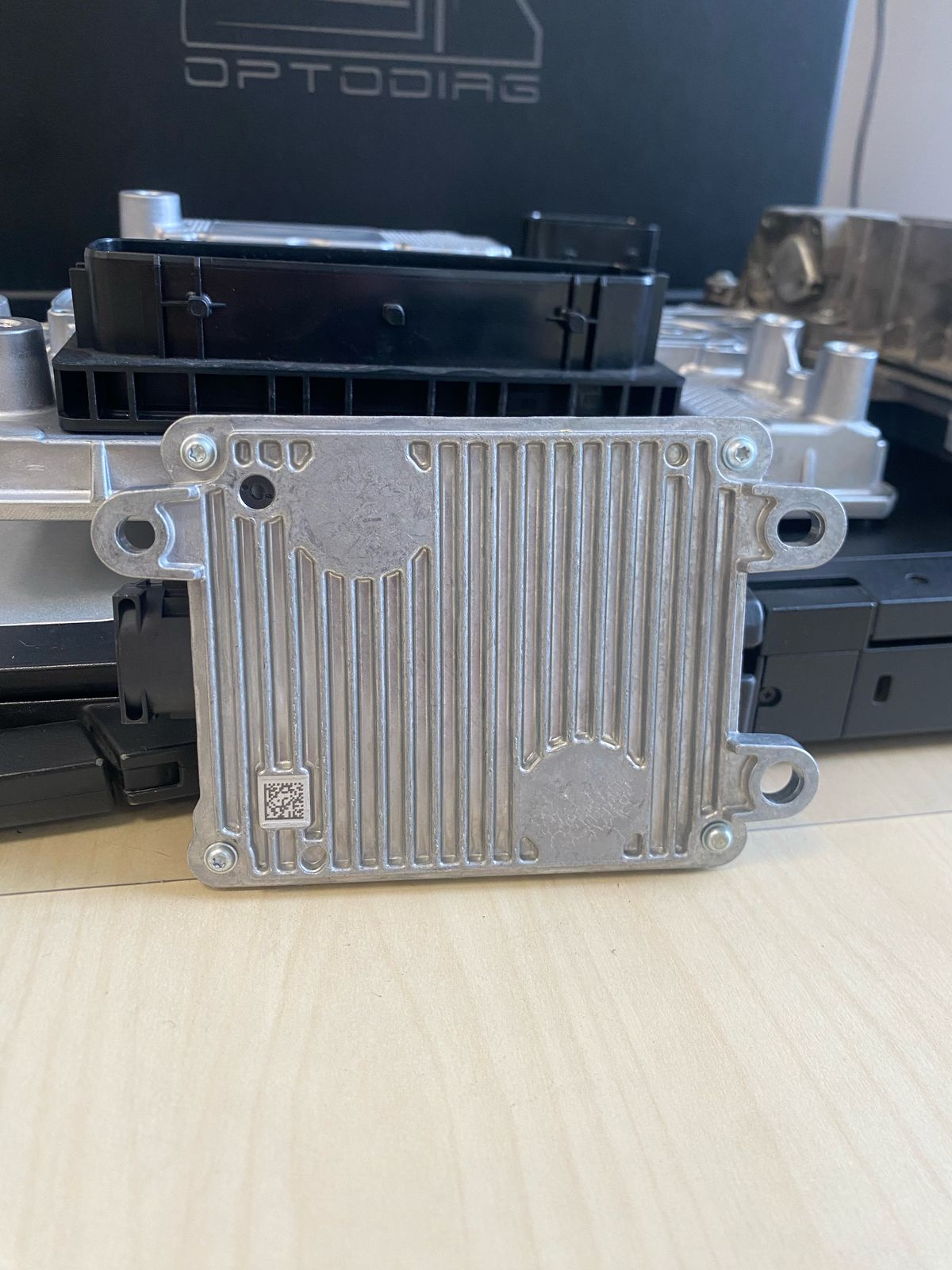 Mercedes-Benz Радарный датчик FCW A 000 446 30 49