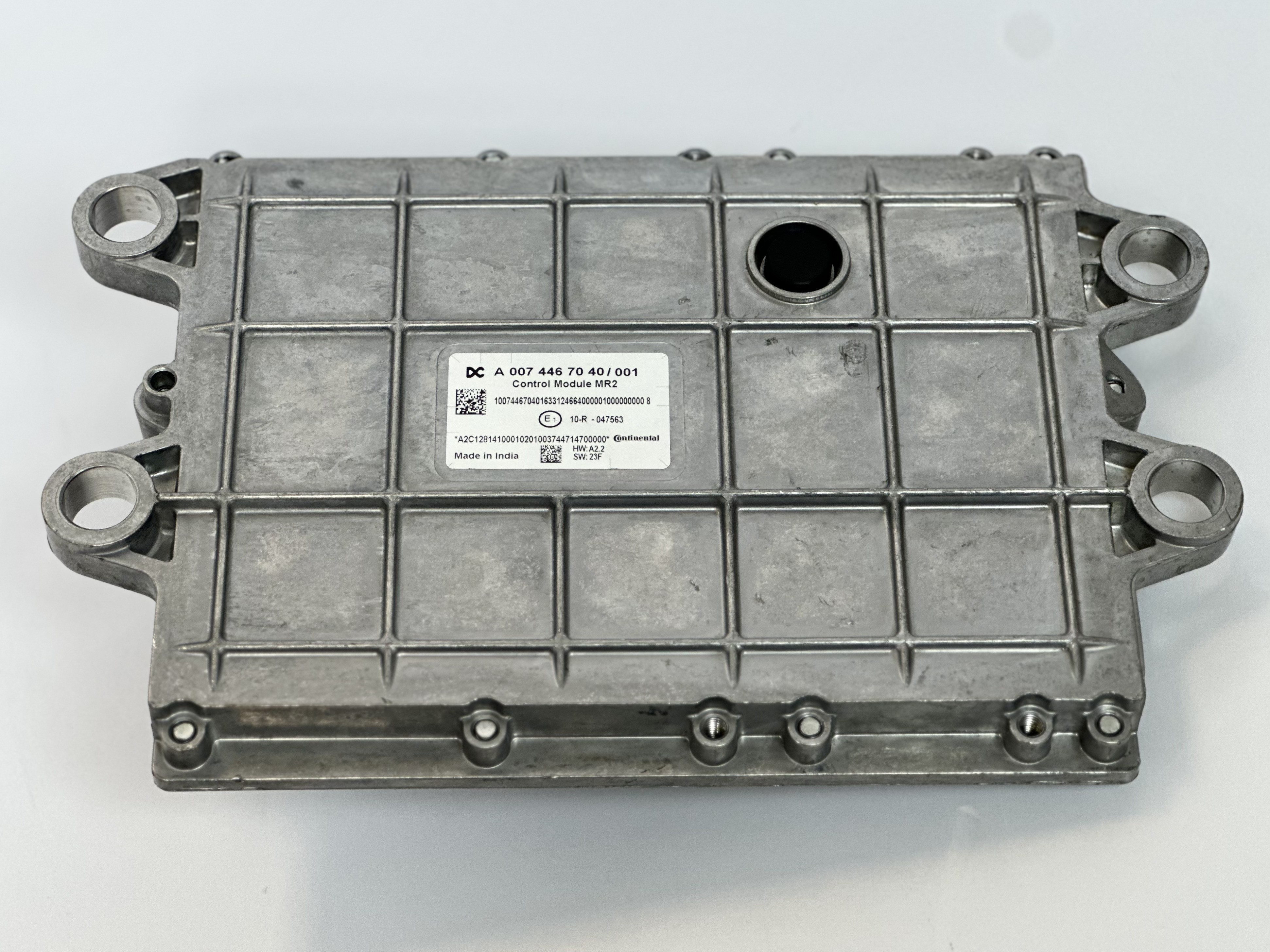 Mercedes-Benz блок управления двигателем MR(PLD) A 007 446 70 40 /001 